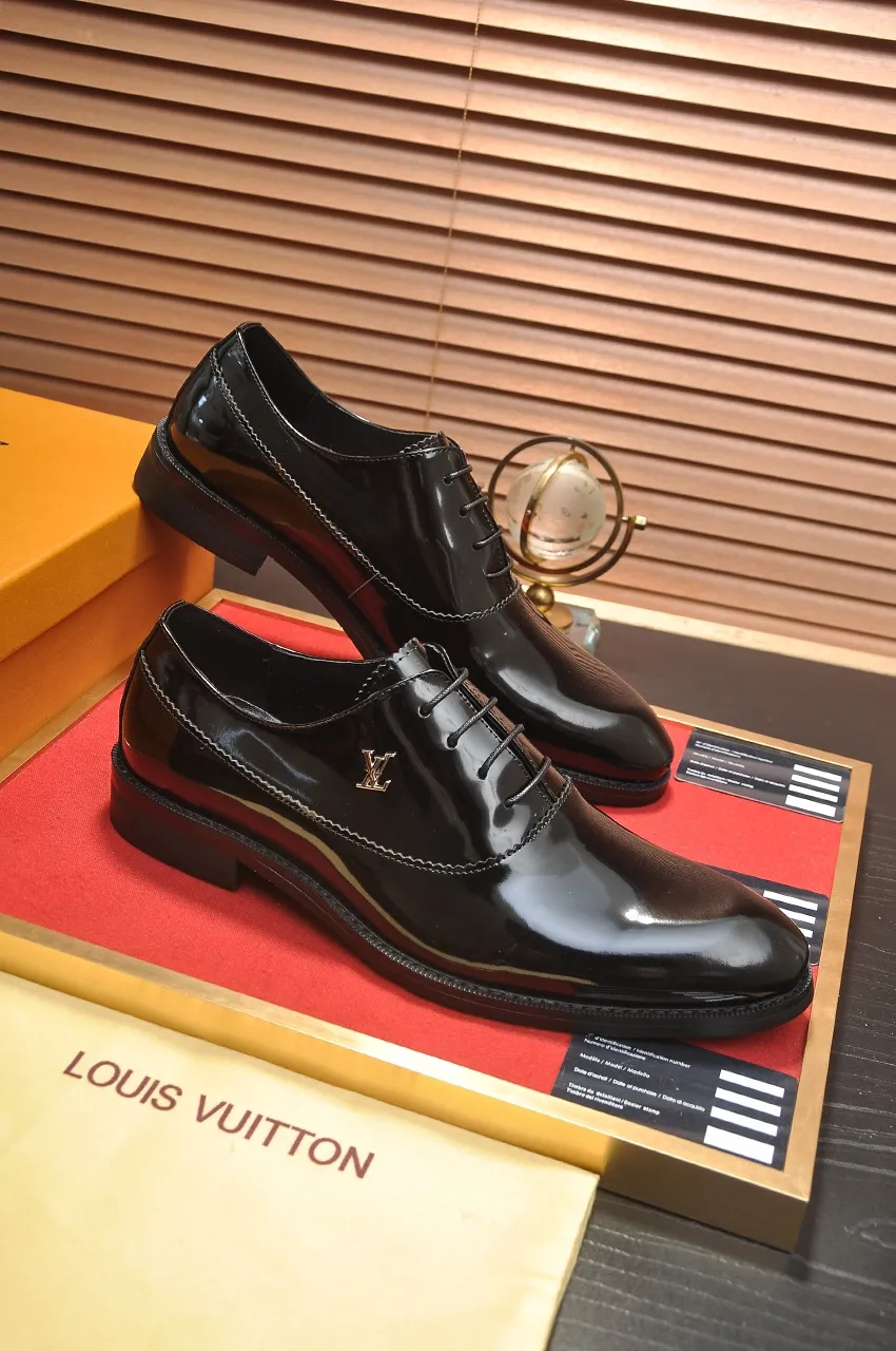 Men's shoes💰460💶【LOUIS VUITTON】(sheepskin lining) new cowhide LV formal shoes🎩🎩❗️🆘made one to one at the counter🎩original quality, imported cowhide upper➕full sheepskin lining➕original rubber outsole, {high quality visible}👣Size: 38-45 (45 custom-made)